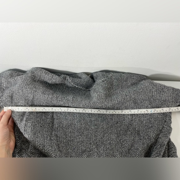 Aritzia Talula Womens XS Cashmere Angora Blend Black and Cream Cardigan Pockets - Picture 7 of 7